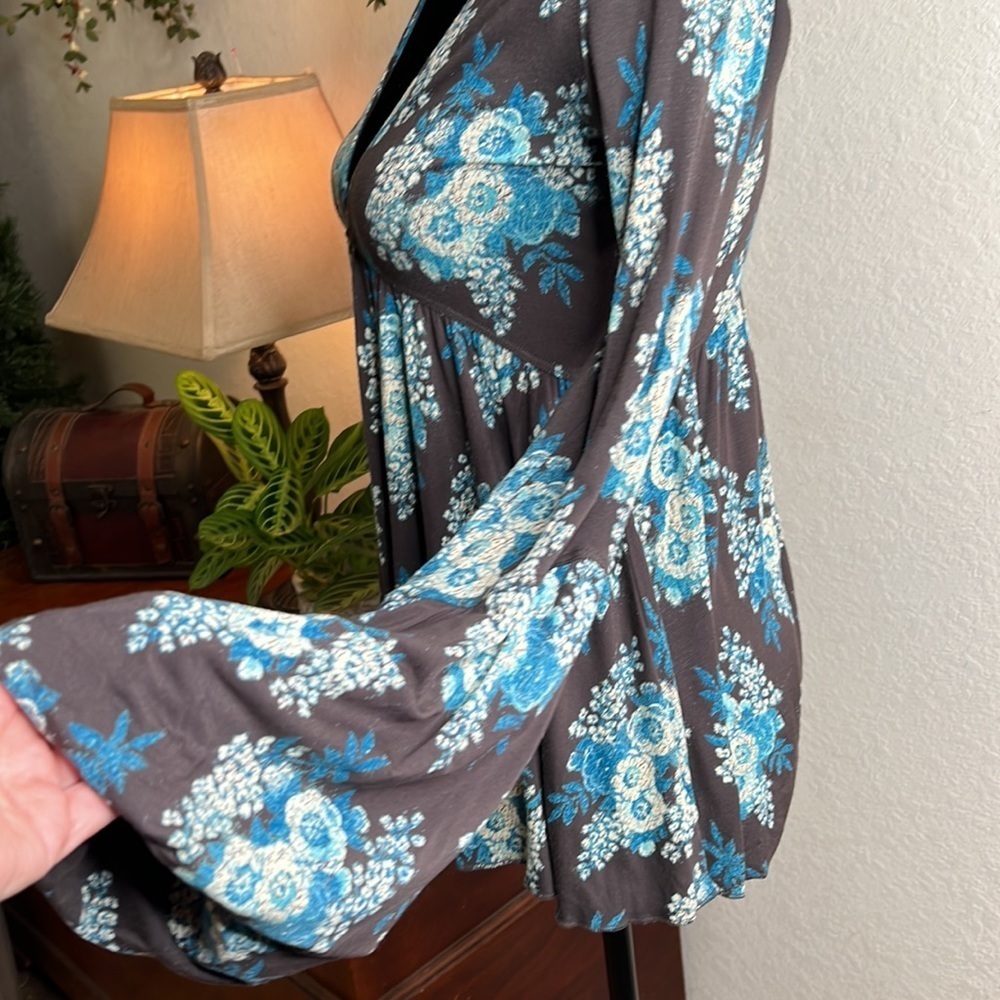 Free People | Floral Babydoll Tunic | Size XS - Picture 2 of 10